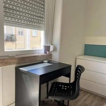 Romantic And Bright In Arroios - Ssl 2b Apartman